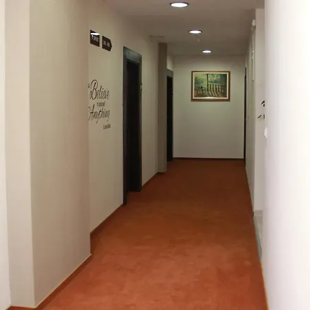 Oaza Hotel 3*