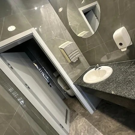 Oaza Hotel 3*